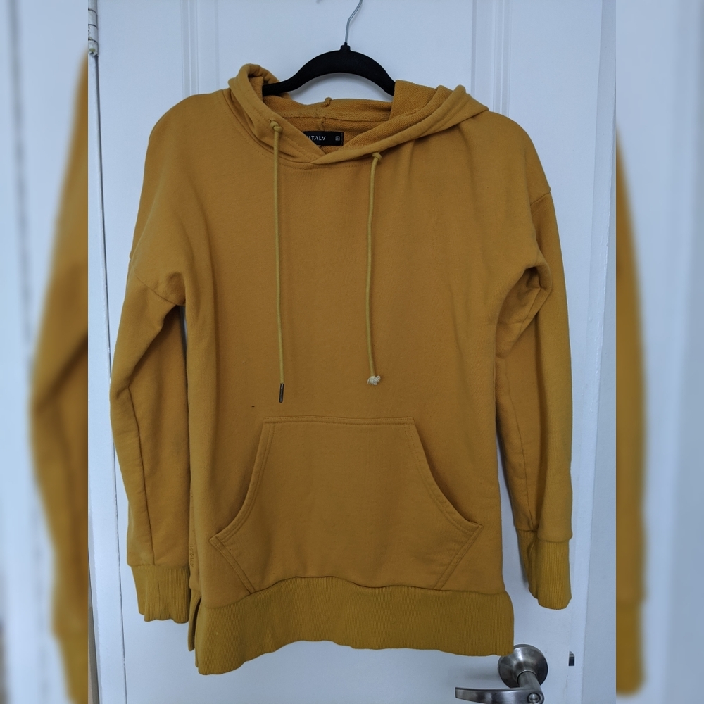 Vitaly Hoodie